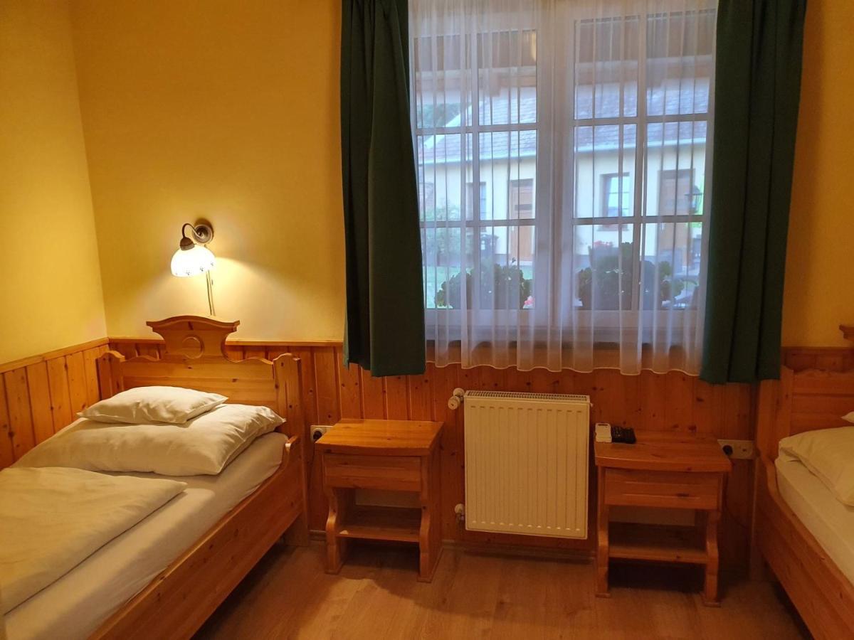 Bozi Rozi Panzió Fertőboz Exterior foto