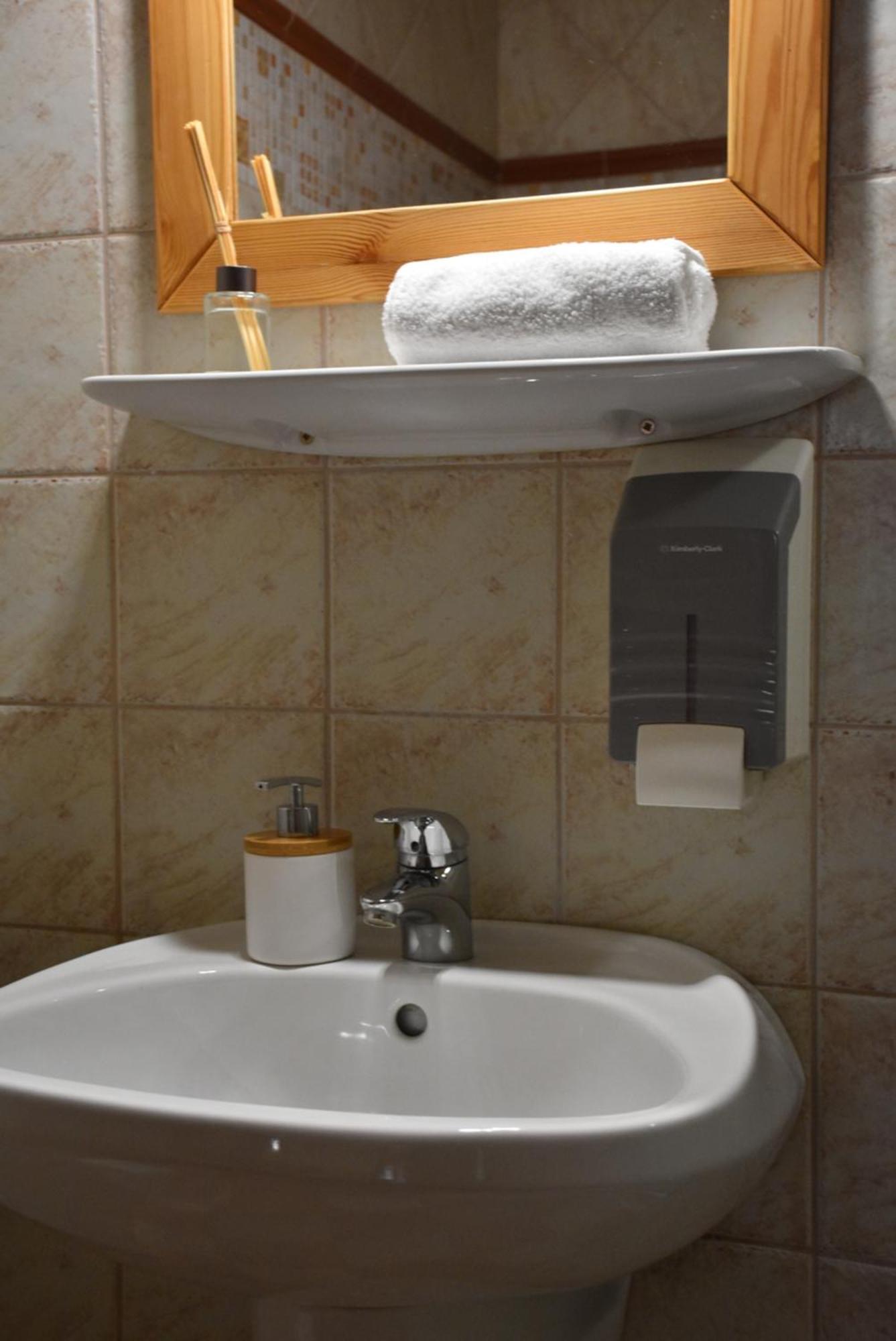 Bozi Rozi Panzió Fertőboz Quarto foto